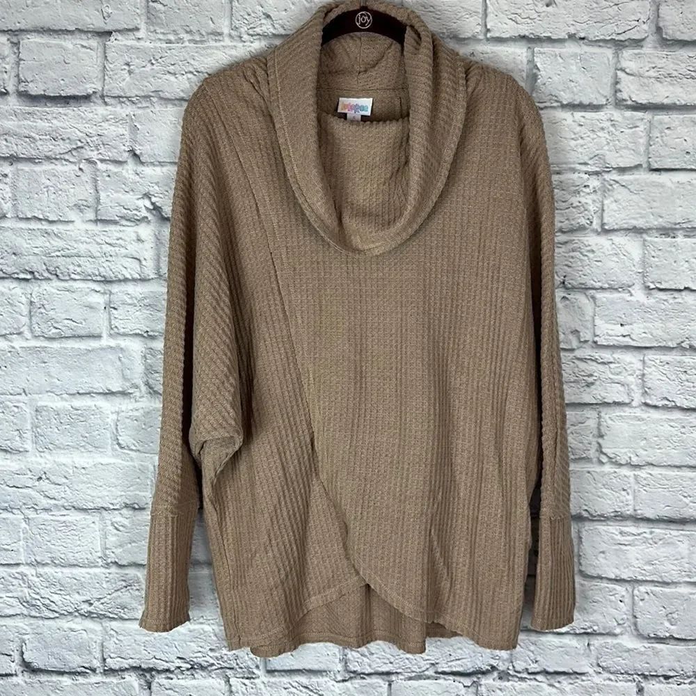 LuLaRoe Kristen Top Tan NWT Size Small